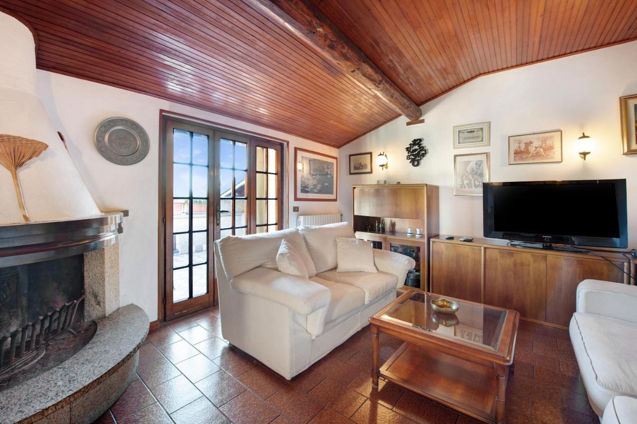 Lake View Apartment Gardone Riviera Luaran gambar